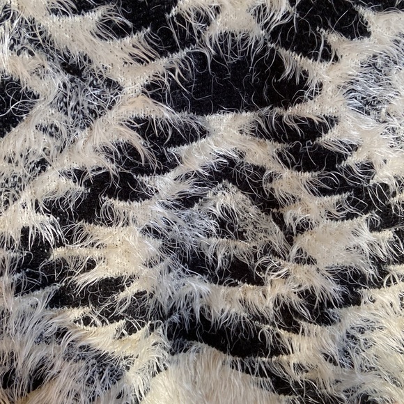 Fuzzy Cozy Sweater - Picture 7 of 10